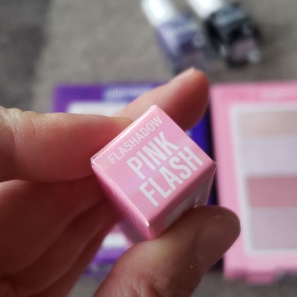 Pop Beauty Makeup Bundle - Picture 10 of 10